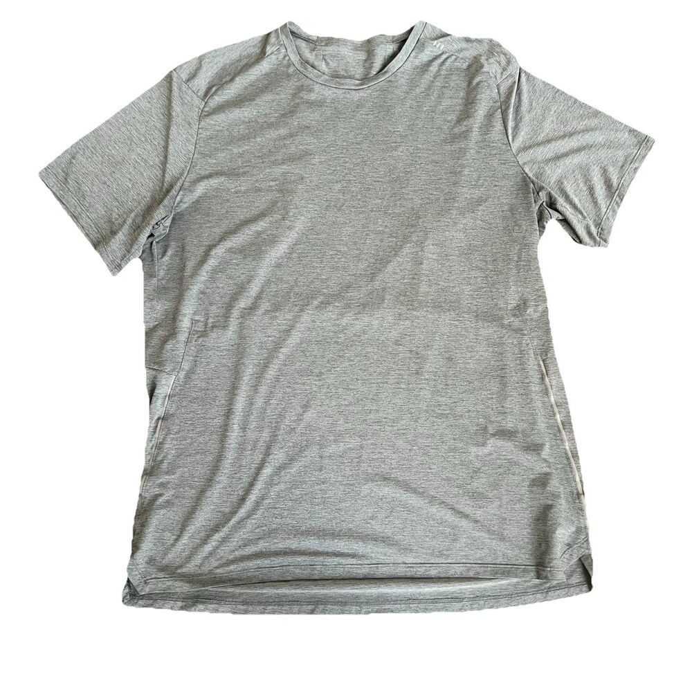 Lululemon Short Sleeve‎ Gray Athletic T Shirt 44 Inch Chest Men’s S